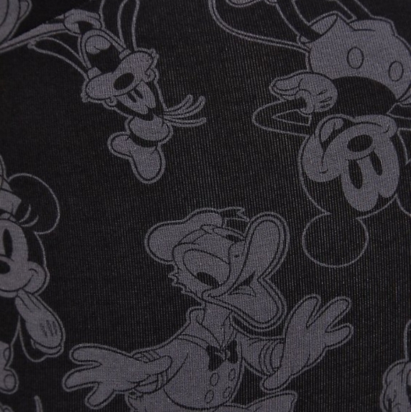 4X - Torrid | CROP LEGGING - DISNEY MICKEY & FRIENDS BLACK GREY - Picture 4 of 5